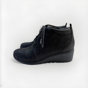Clarks Unstructured Women's Ankle Booties Black Leather Lace Up Wedge Size 8 M
